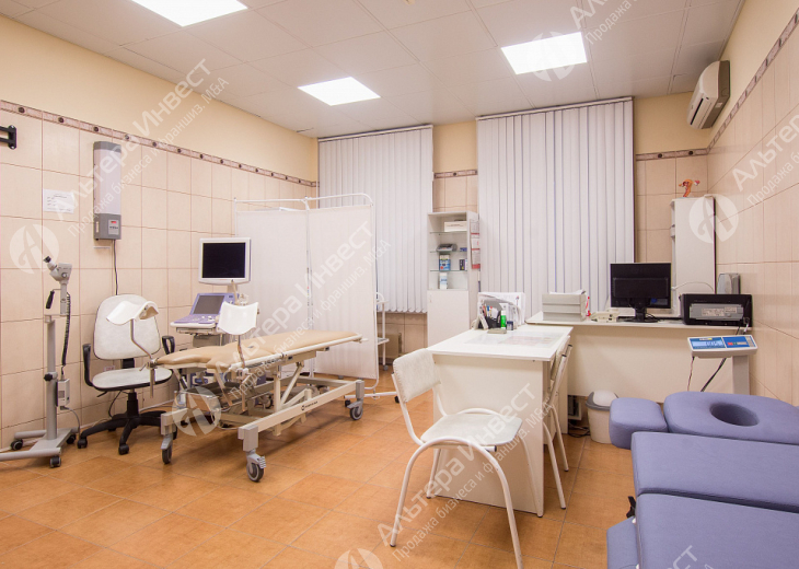 Многофункциональная клиника в центре Петербурга с бессрочной медицинской лицензией Фото - 1