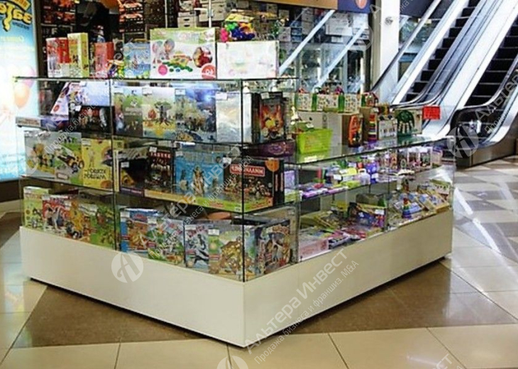 Островок детских игрушек в  торговом комплексе Фото - 1