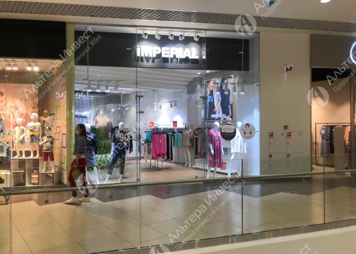 Магазин монобрендовой итальянской одежды в крупнейшем торговом центре  Фото - 3