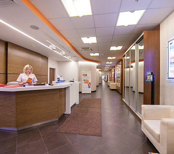 Медицинский центр с диагностическим пунктом, работающим по франшизе в ЗАО.