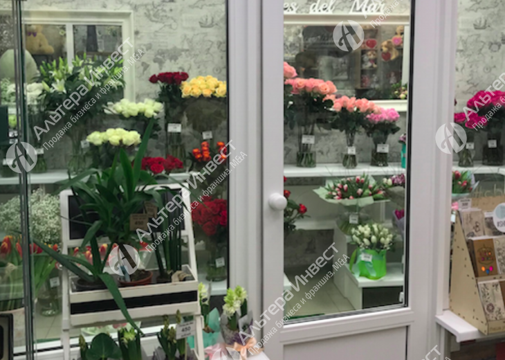 Цветочный магазин с удачной локацией Фото - 1