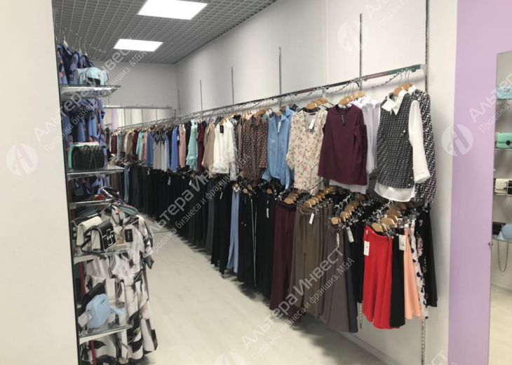 Популярный магазин женской одежды в крупном ТЦ Фото - 1