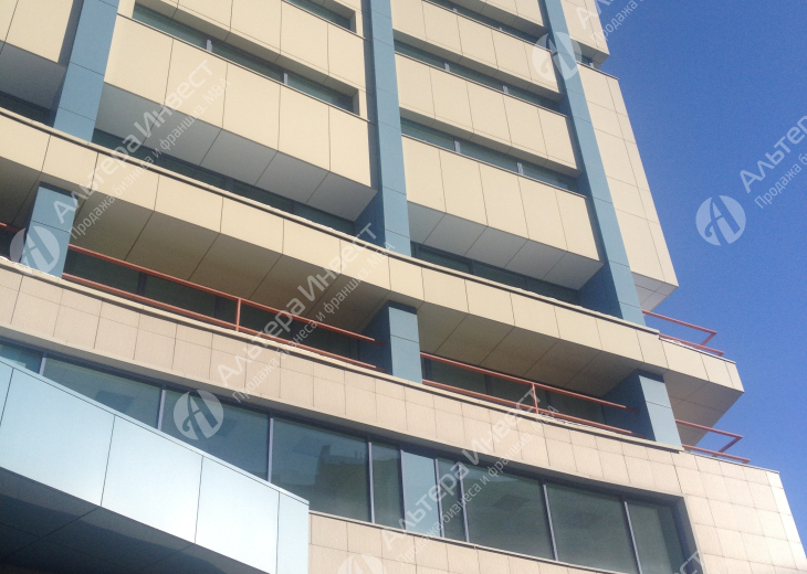Продажа этажа в БЦ Гольф Палас класс B с арендаторами 754кв.м. Фото - 1
