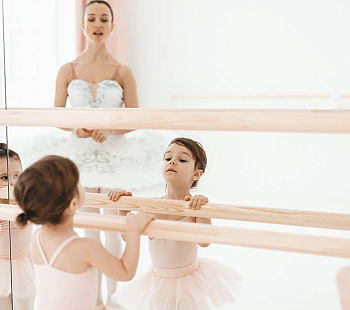 Школа балета для детей от двух лет 