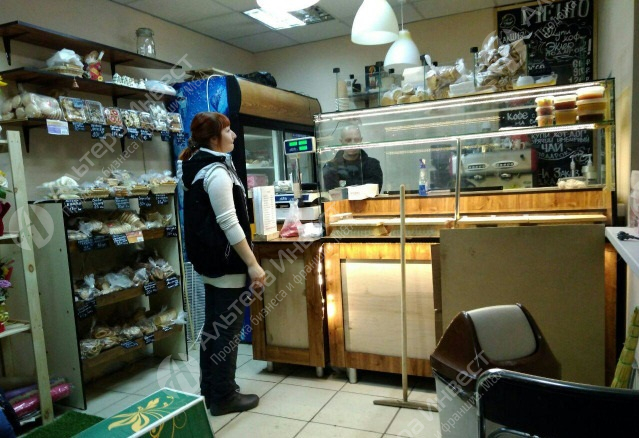 Автоматизированная точка по продаже кофе, выпечки. Фото - 1