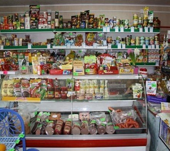 Продуктовый магазин в Приморском районе