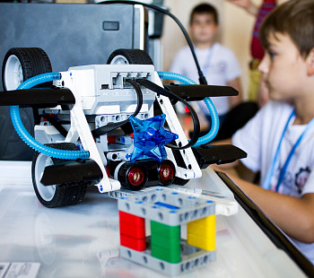 Сеть школ робототехники, программирования и творчества для детей!!!