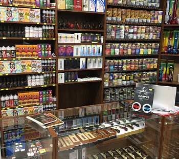 Табачный магазин на Октябрьском поле