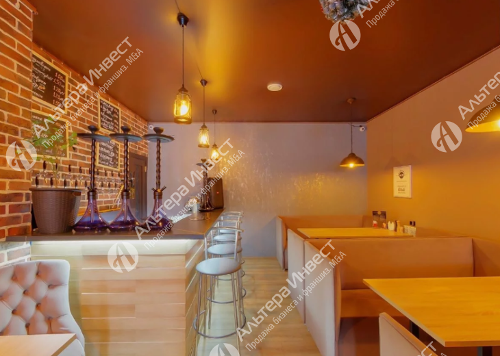 Кафе-бар с современным дизайном в 10 минутах от метро Фото - 1