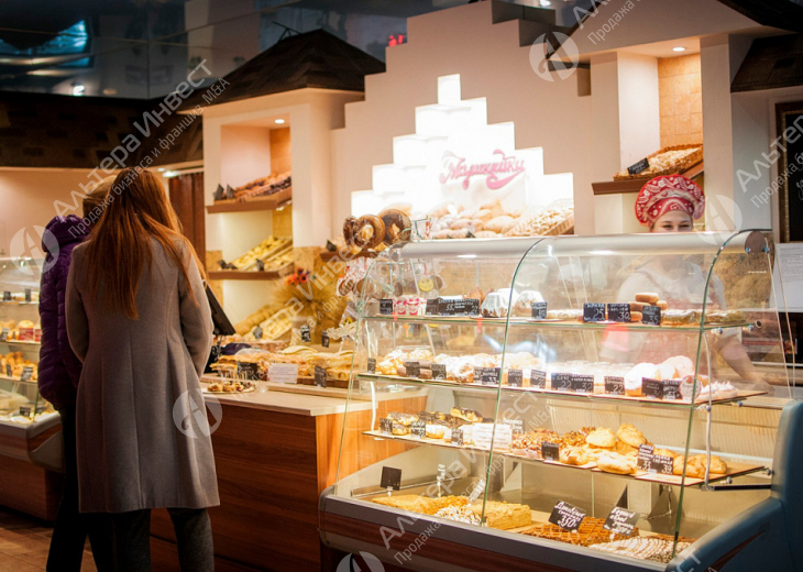 Просторное кафе-пекарня с долгосрочным договором аренды и регистрацией в Росреестре Фото - 1