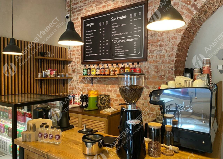 Кофейня в бизнес-центре с чистой прибылью в 101 000 р. Фото - 1