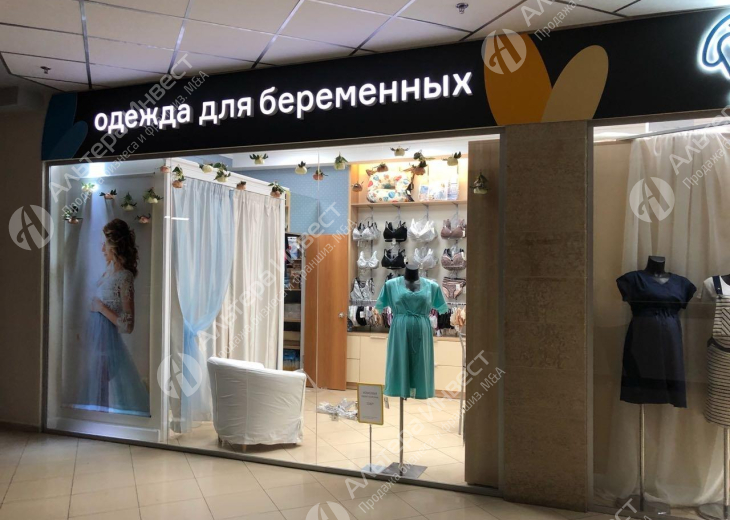 Магазин одежды для беременных в ТРЦ, прибыль 200 000 рублей Фото - 1