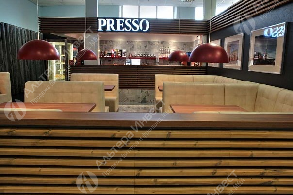 Кафе на 32 посадочных места в торговом комплексе на ВО Фото - 1