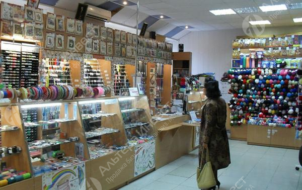 Магазин пряжи, товаров для шитья и рукоделия в Невском районе Фото - 1
