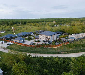 Гостиничный Комплекс в Бакинке (Горячий Ключ).