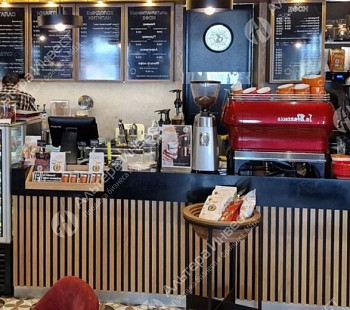 Кофейня формата кофе с собой на Проспекте Ленина