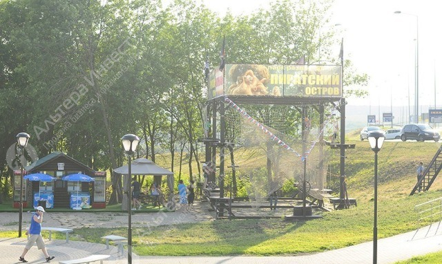 Парк развлечений возле крупного ТРК Фото - 2