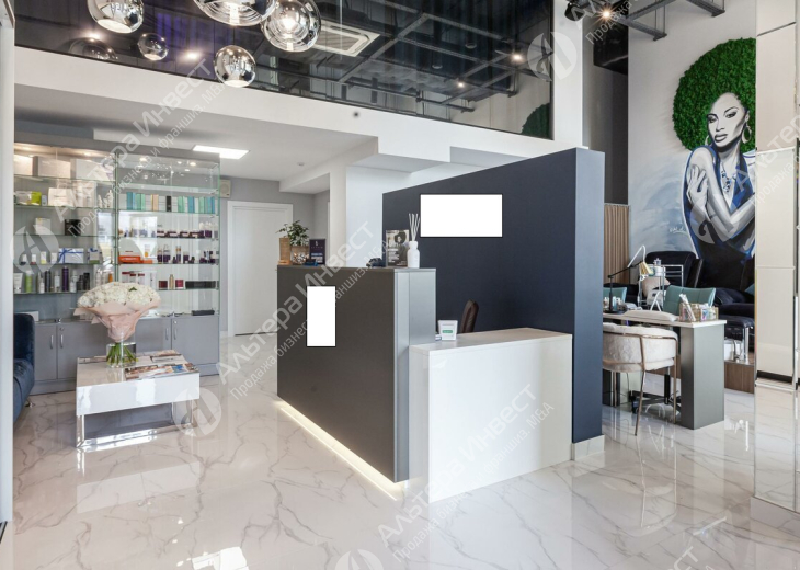 Двухэтажная студия красоты класса Luxe с медицинской лицензией (вложения более 14 млн. рублей) Фото - 1