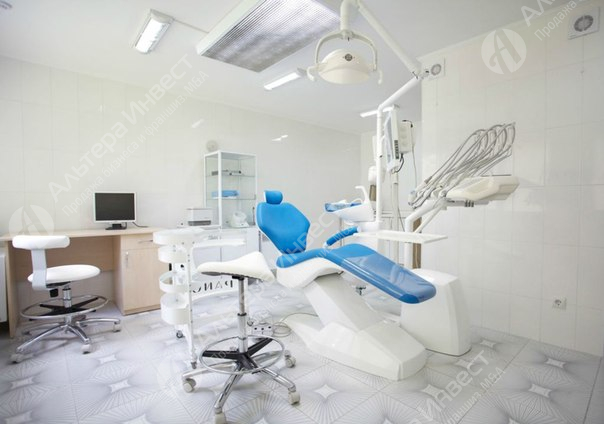 Стоматологическая клиника с помещением в собственности Фото - 1