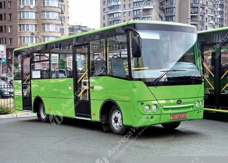 2 автобуса на городском маршруте Фото - 1