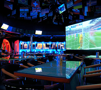 Спорт бар с футбольными трансляциями 