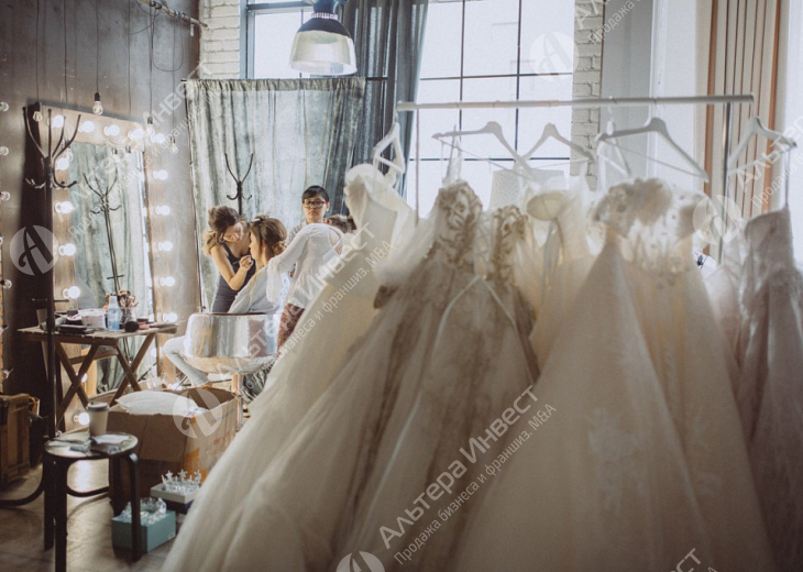 Шоурум свадебных и вечерних платьев в Центральном районе города, 6 лет работы Фото - 1