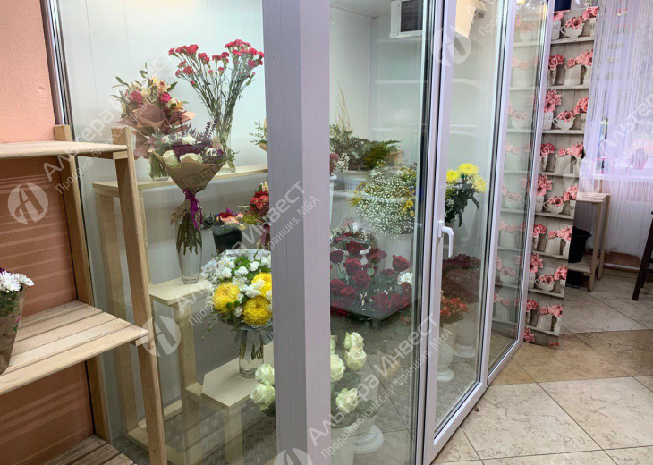 Цветочный магазин в Кировском районе Фото - 2