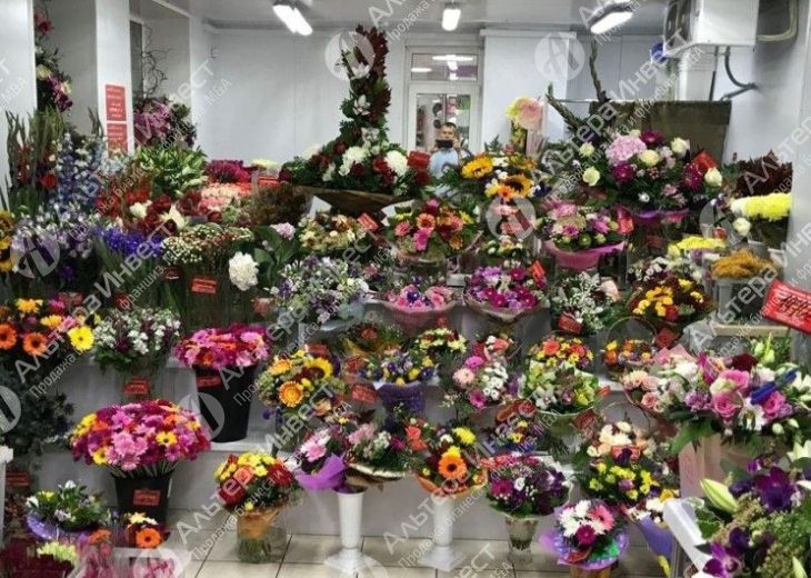 Два цветочных магазина у метро в СЗАО Фото - 3