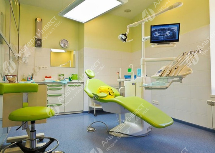 Современная стоматологическая клиника в центре  Фото - 1