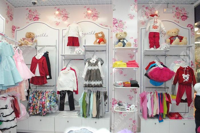 Продается магазин детской одежды, известного бренда. Фото - 1