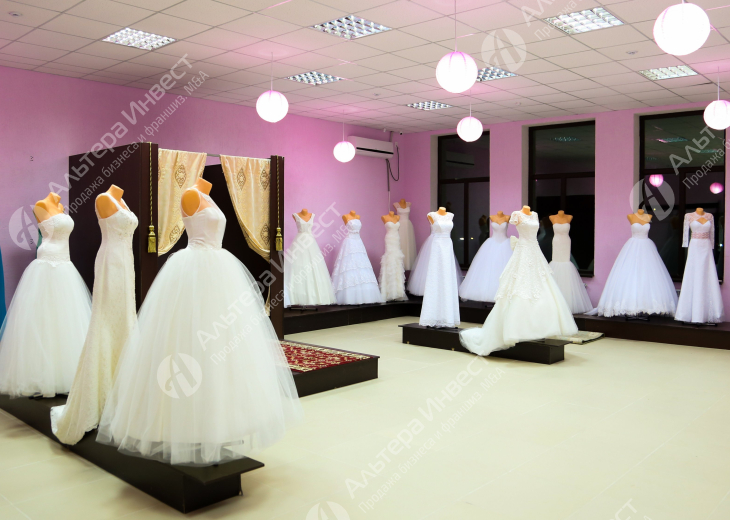 Свадебный салон в центре города  Фото - 1