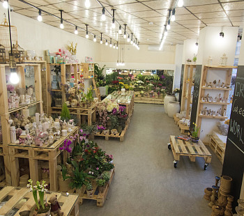 Крупный цветочный магазин 5 лет работы
