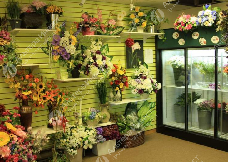 Магазин цветов с наработанной базой клиентов Фото - 1