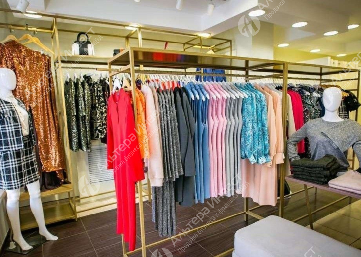 Популярный магазин женской одежды в Уфе | купить готовый бизнес #3735727