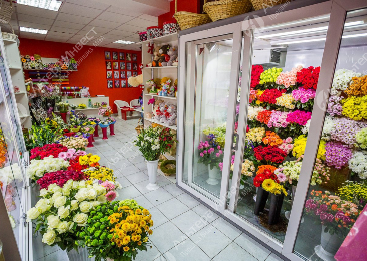 Цветочный магазин в красногвардейском районе | Первая линия  Фото - 1