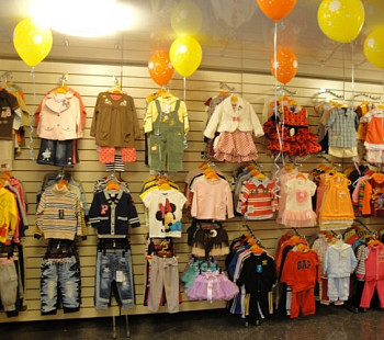 Магазин детской одежды с товар. остатком на 2 млн.руб.