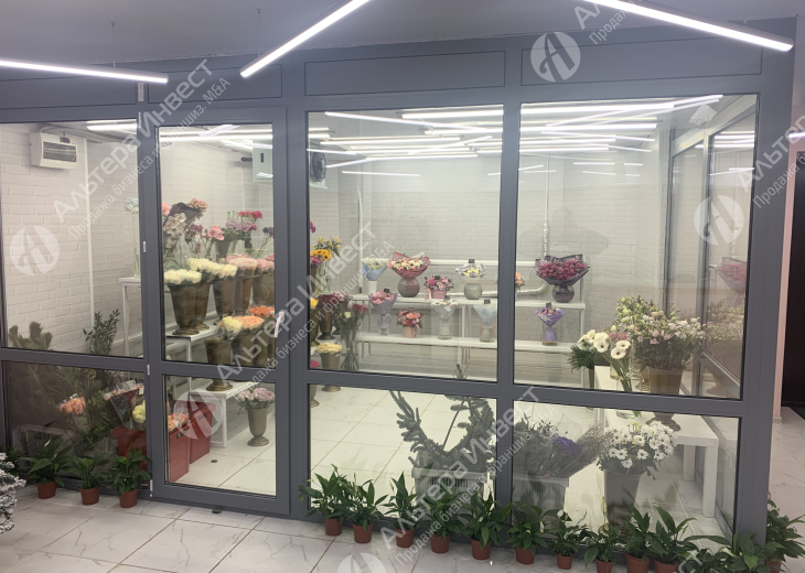 Большой магазин цветов без конкурентов. Фото - 3