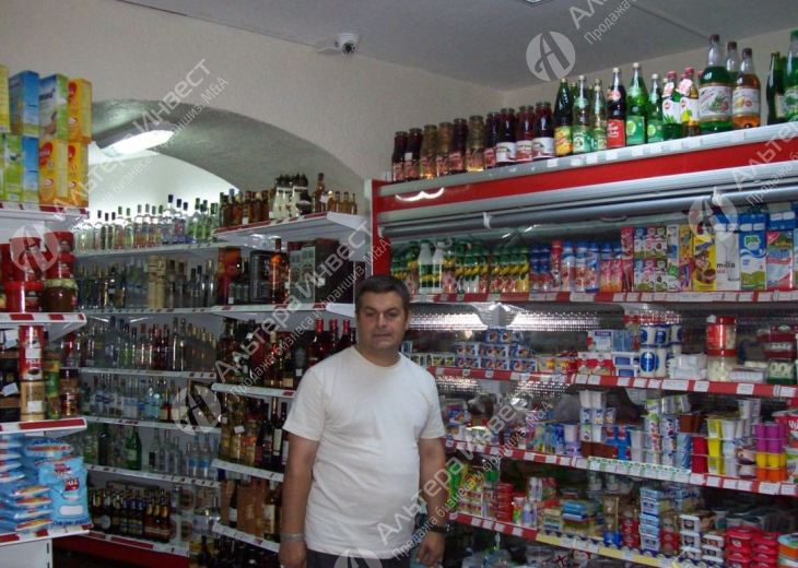 Продуктовый магазин с крепким алкоголем  Фото - 1