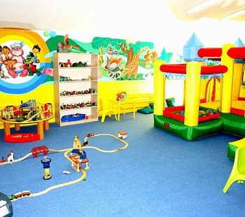 Детская игровая площадка 3-й год на рынке