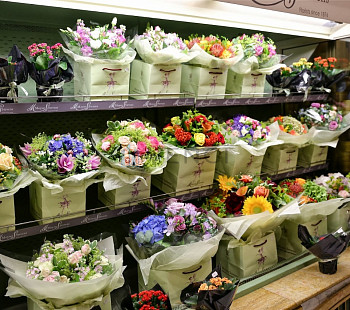 Раскрученный салон цветов на В. О. | Прибыль – 150 000