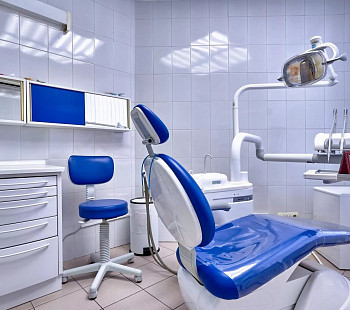 Стоматологическая клиника на 2 кабинета с возможным расширением в спальном районе