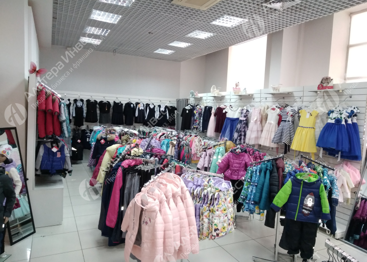 Магазин детской одежды в Торговом центре с высоким трафиком Фото - 1