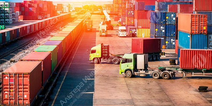 Транспортная компания по контейнерным перевозкам из порта Санкт-Петербурга по городу, области и регионы РФ Фото - 1