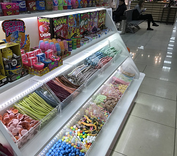 Магазин сладостей в одном из крупнейших ТЦ