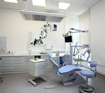 Стоматологическая клиника в центре города 200 кв м