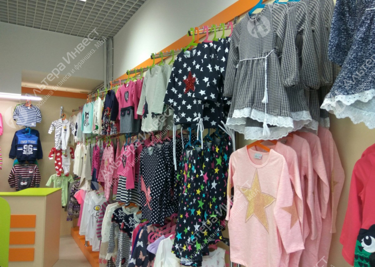 Магазин детской одежды и игрушек Фото - 1