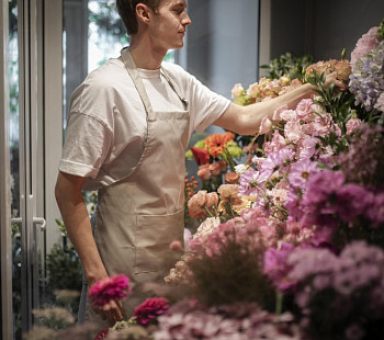 Цветочный магазин в ЦАО работает 6 лет 
